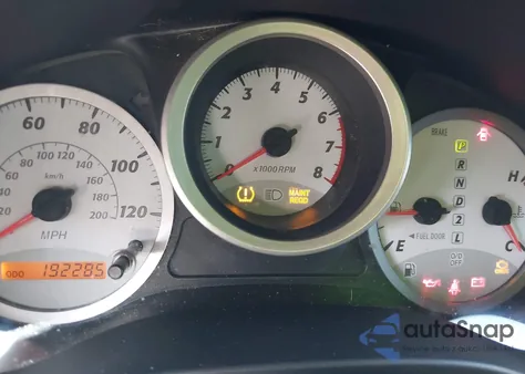 2005 Toyota Rav4 z USA, uszkodzony, nr VIN JTEGD20V650080627